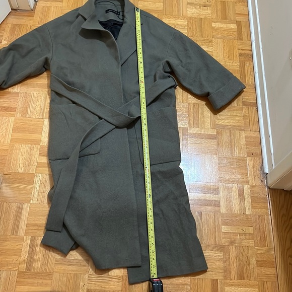 Zara ankle length buttonless wrap coat - Picture 3 of 3
